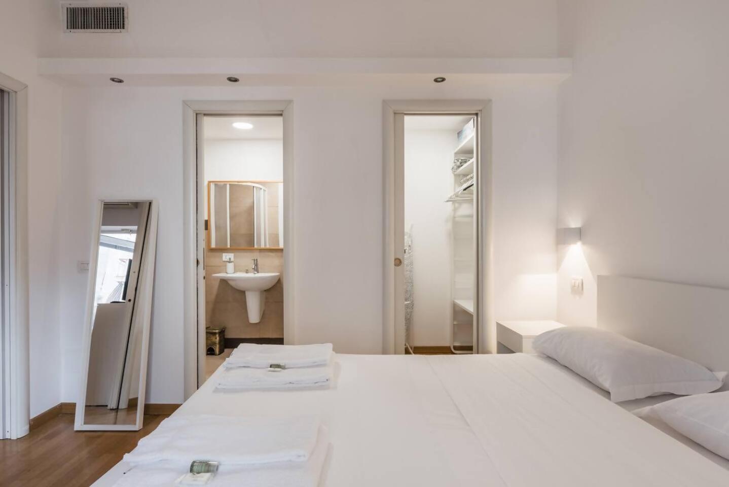 Raffaella Apartamento